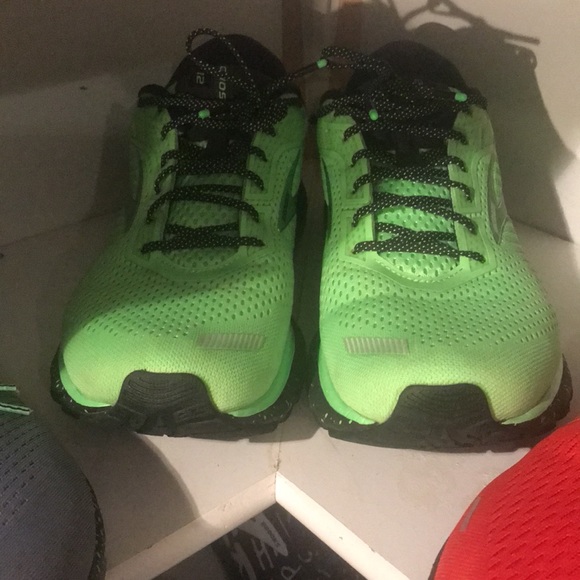 Meet your Posher, Robert - Picture 16 of 17